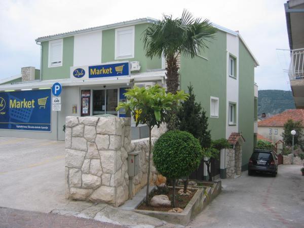 -Villa Sjor -Primosten-Apartmani- Has 2 Large Apartments And 2 Smaller Ones -Primosten Lokvice 6 Exteriér fotografie